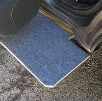 Running board dog step